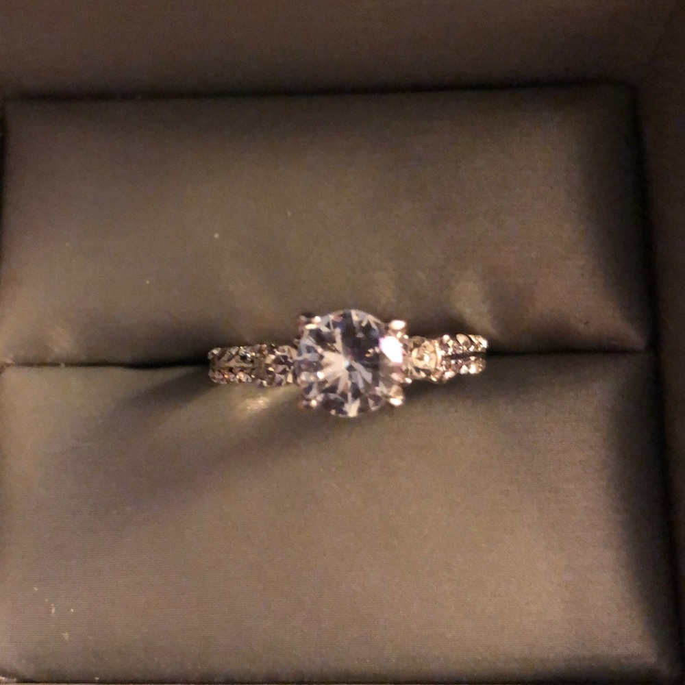 Moissanite 1.25 Round Brilliant Carat Color E Clarity VVS Cut Excellent Sz 8 925